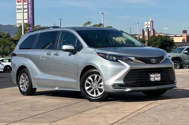 2024 Toyota Sienna XLE