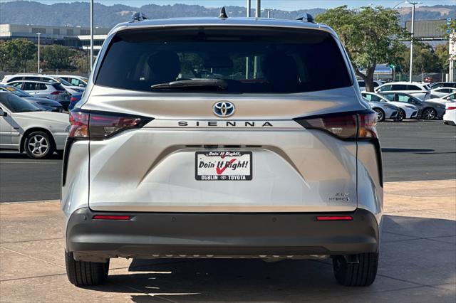 2024 Toyota Sienna XLE