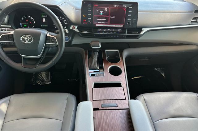 2024 Toyota Sienna XLE