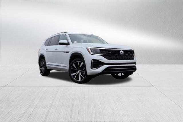 2026 Volkswagen Atlas SEL Premium R-Line for sale in Topeka, KS