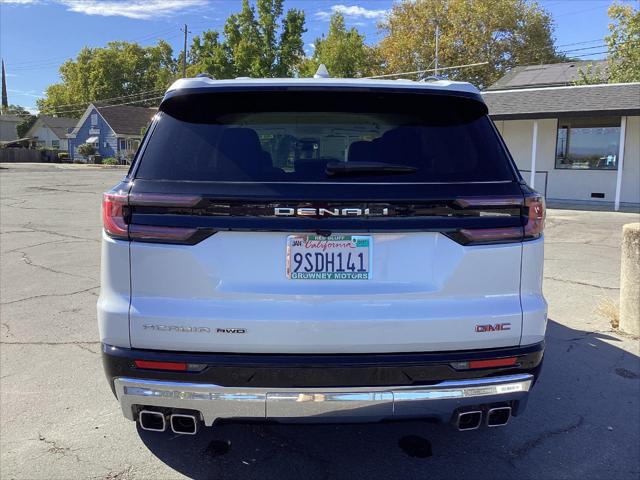 2025 GMC Acadia AWD Denali