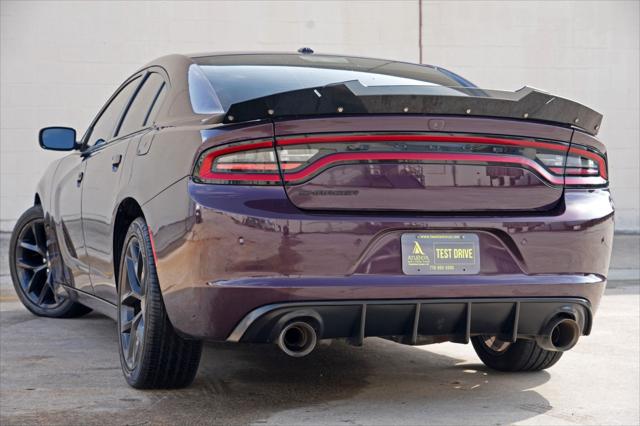 2020 Dodge Charger SXT RWD