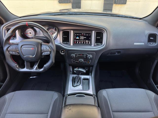 2020 Dodge Charger SXT RWD