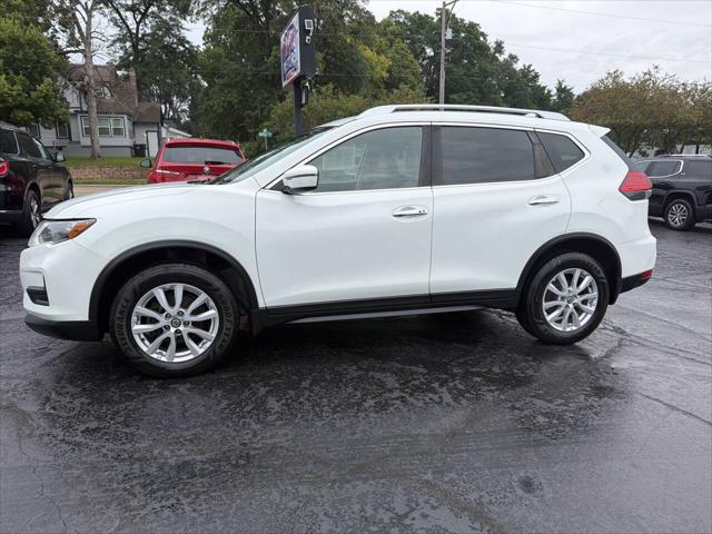 2017 Nissan Rogue SV for sale in Beloit, WI