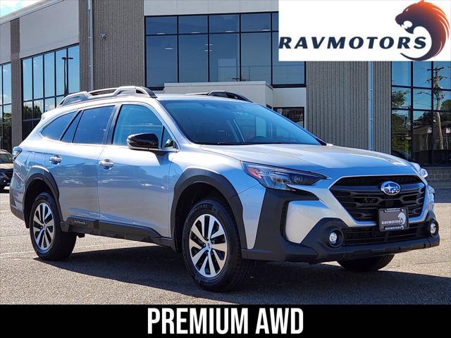 2025 Subaru Outback Premium for sale in Burnsville, MN