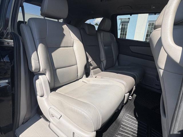 2015 Honda Odyssey EX L 4dr Mini Van