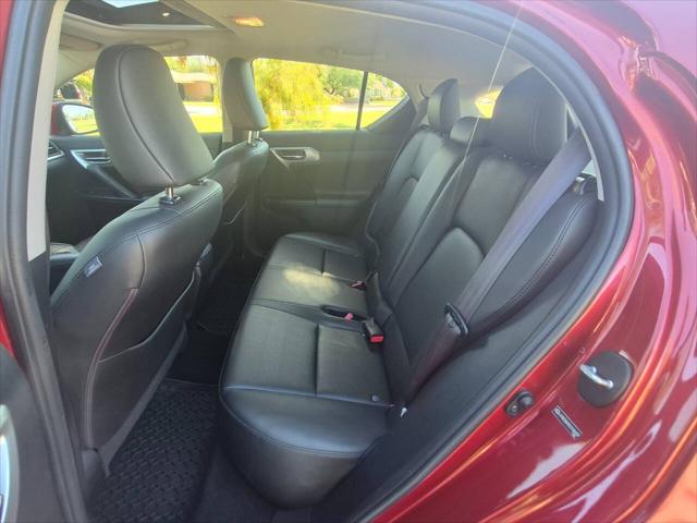2013 Lexus CT 200h Base 4dr Hatchback