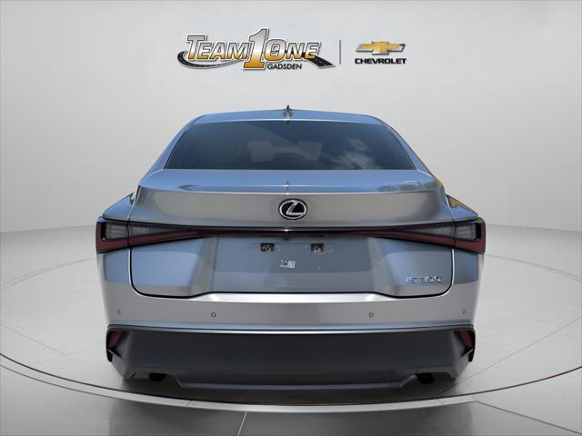 2023 Lexus IS 300 300