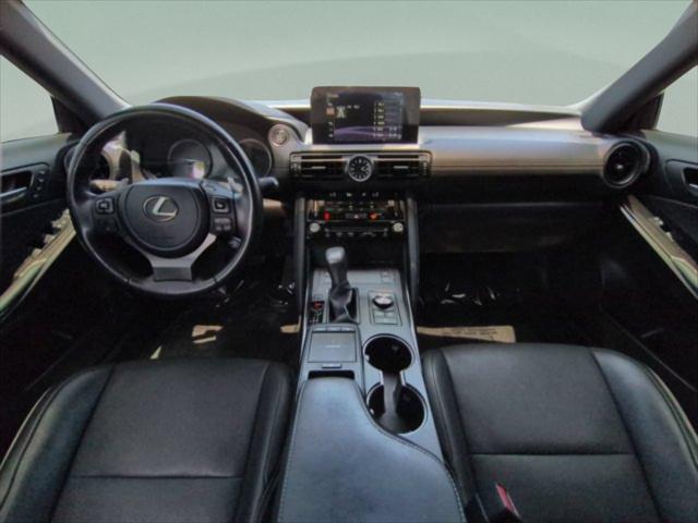 2023 Lexus IS 300 300
