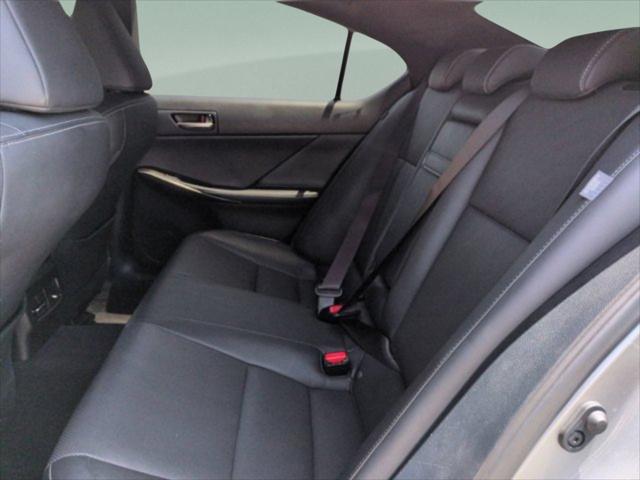 2023 Lexus IS 300 300