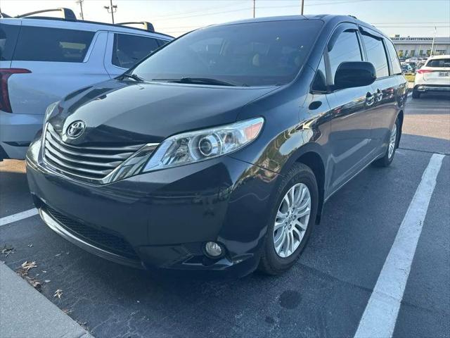 2013 Toyota Sienna XLE V6 8 Passenger for sale in Chattanooga, TN