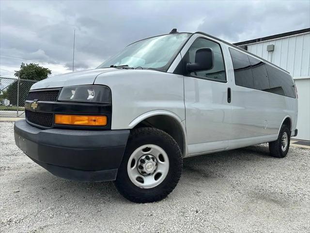 2020 Chevrolet Express Passenger RWD 3500 Extended Wheelbase LS for sale in Reynolds, IN