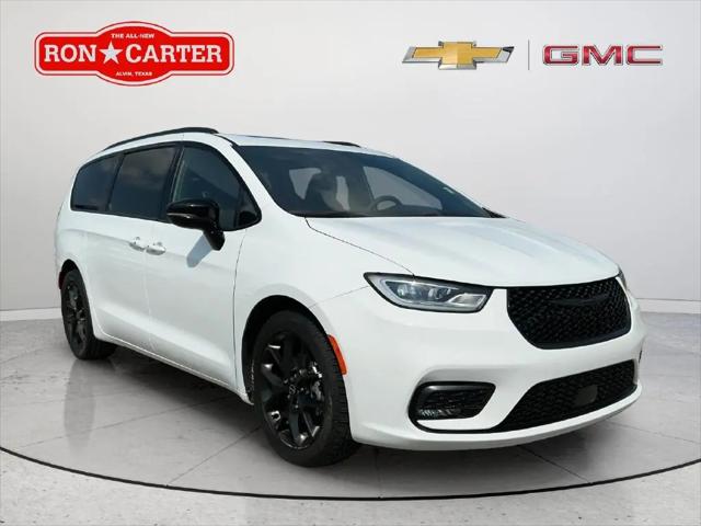 2025 Chrysler Pacifica Limited for sale in Alvin, TX