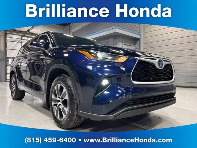2022 Toyota Highlander Hybrid XLE for sale in Crystal Lake, IL