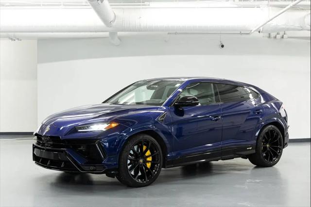 2024 Lamborghini Urus S for sale in Chicago, IL