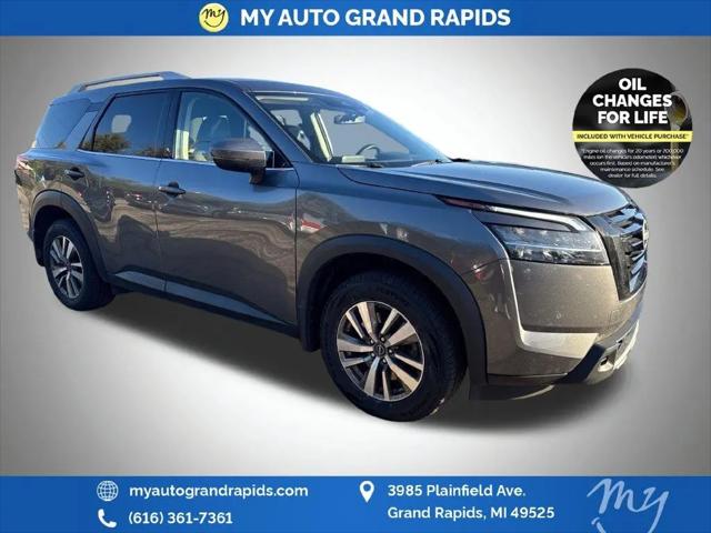 2024 Nissan Pathfinder SL 4WD for sale in Grand Rapids, MI