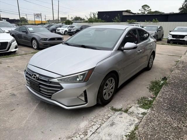 2019 Hyundai Elantra SE for sale in Houston, TX