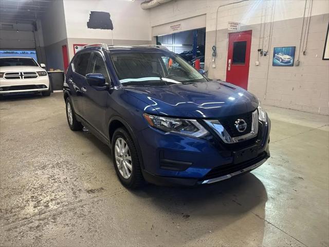 2017 Nissan Rogue SV for sale in Brunswick, OH