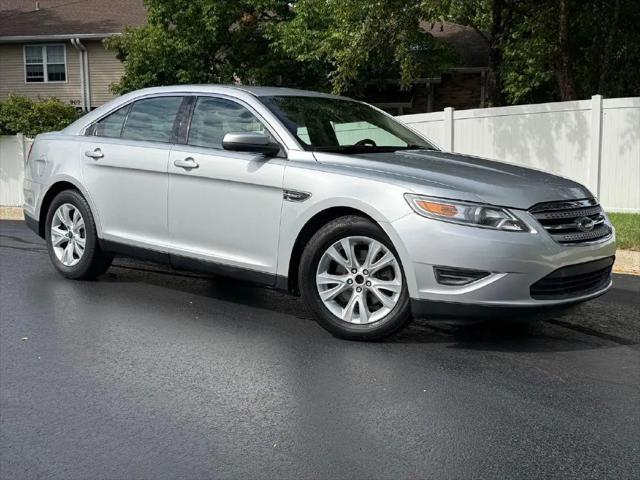 2010 Ford Taurus SEL for sale in Naperville, IL