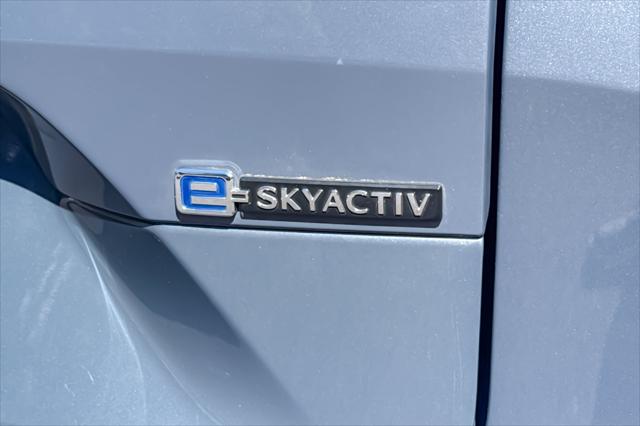 2022 Mazda MX-30 EV Premium Plus