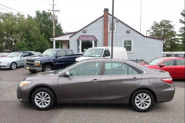 2016 Toyota Camry LE for sale in Gilbertsville, PA