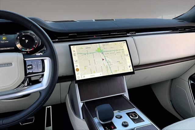 2027 Land Rover Range Rover SE