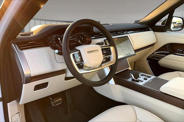 2027 Land Rover Range Rover SE