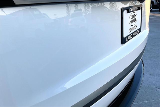 2027 Land Rover Range Rover SE