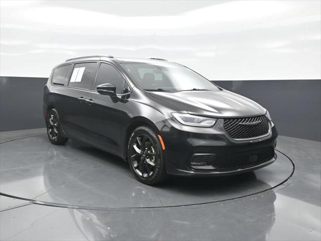 2025 Chrysler Pacifica Limited for sale in Kansas City, MO