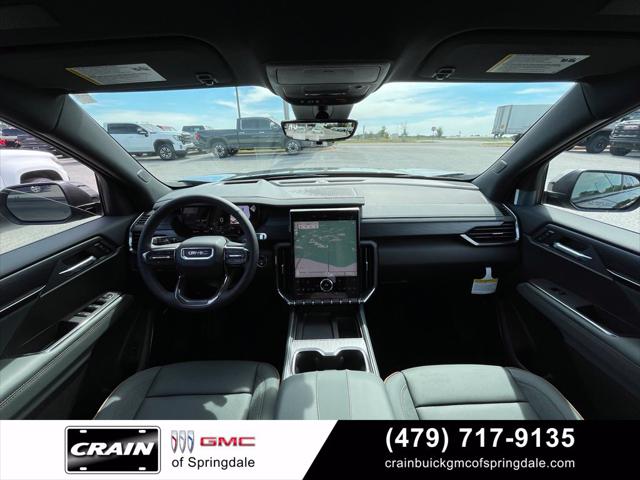 2027 GMC Acadia AWD AT4