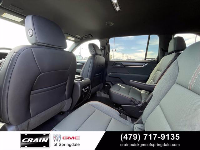 2027 GMC Acadia AWD AT4