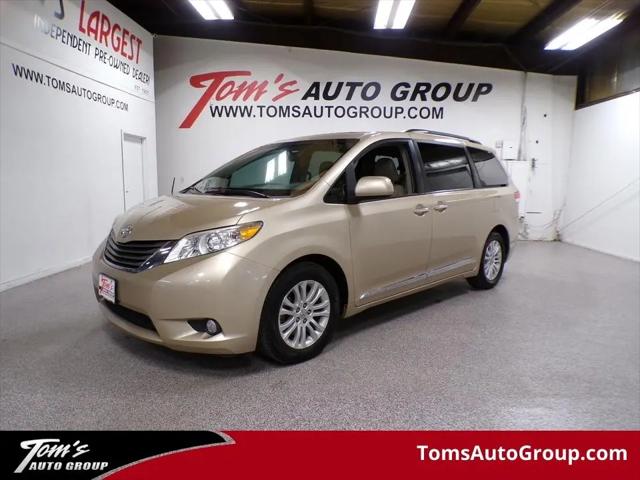 2012 Toyota Sienna XLE V6 8 Passenger for sale in Des Moines, IA