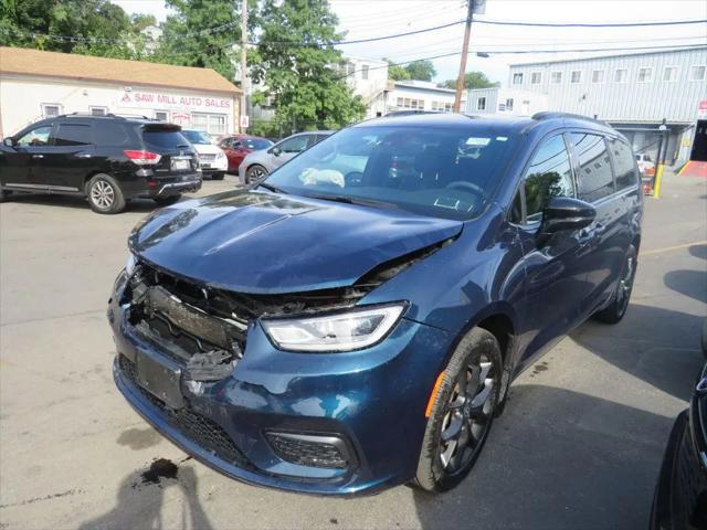 2025 Chrysler Pacifica Limited AWD for sale in Yonkers, NY