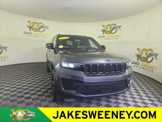 2023 Jeep Grand Cherokee Altitude 4x4 for sale in Cincinnati, OH