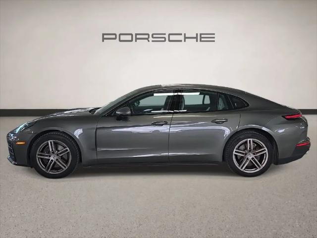 2025 Porsche Panamera 4