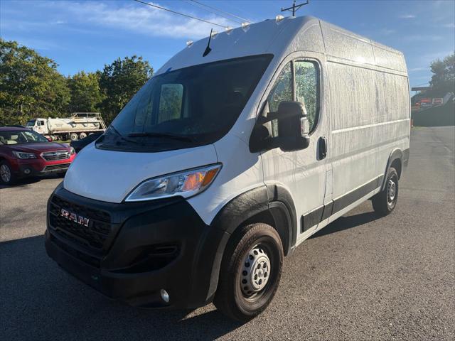 2025 RAM ProMaster 2500 Cargo Van Tradesman High Roof 136 WB w/Pass Seat