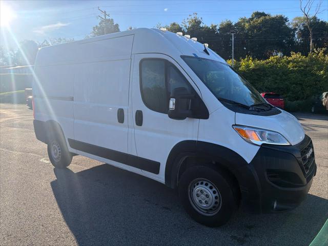 2025 RAM ProMaster 2500 Cargo Van Tradesman High Roof 136 WB w/Pass Seat