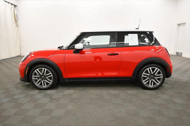 2025 MINI Hardtop Cooper