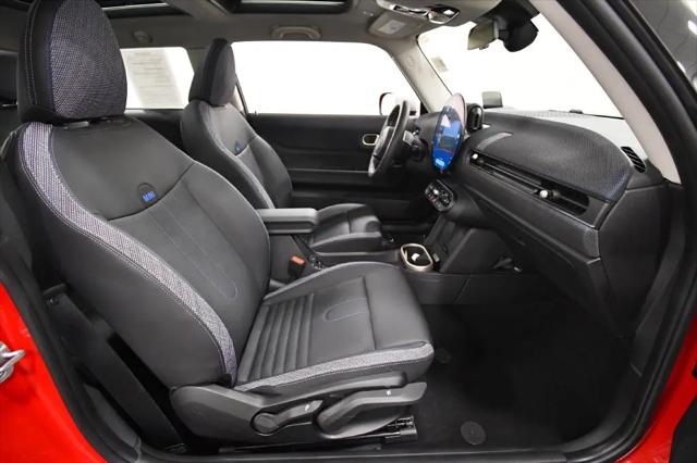 2025 MINI Hardtop Cooper