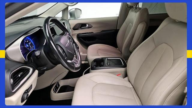 2021 Chrysler Pacifica Touring L