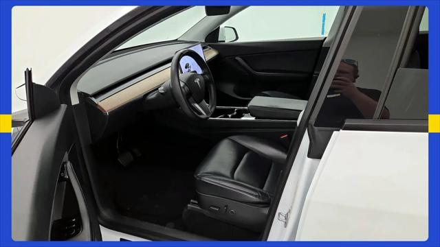2021 Tesla Model Y Standard Range Rear-Wheel Drive