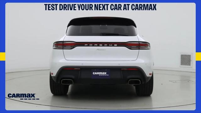 2022 Porsche Macan Macan