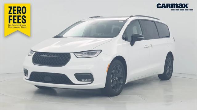 2025 Chrysler Pacifica Limited for sale in Greenville, SC