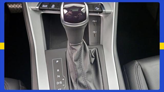 2023 Audi Q3 Premium 45 TFSI S line quattro Tiptronic