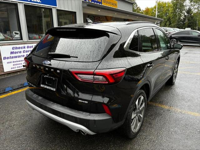 2025 Ford Escape Platinum