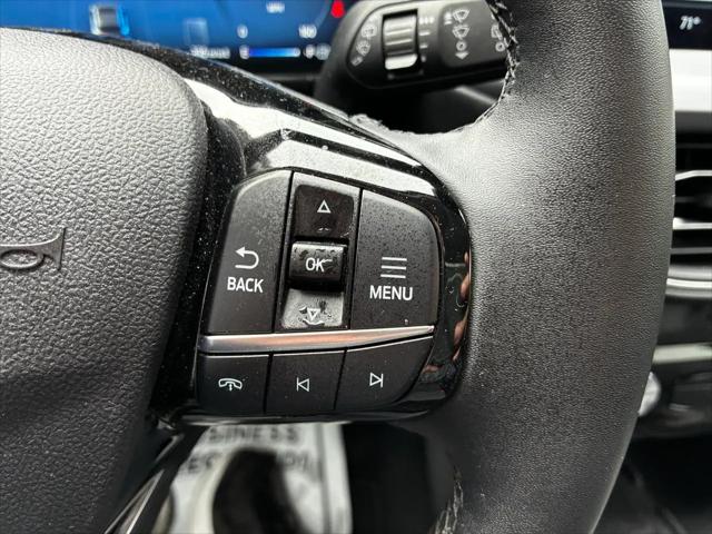 2025 Ford Escape Platinum