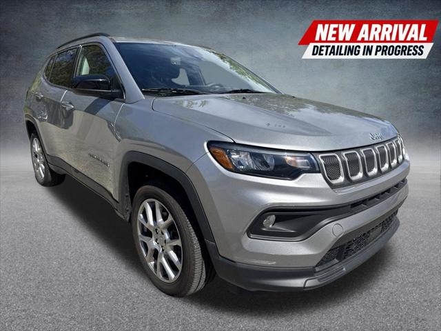 2022 Jeep Compass Latitude Lux 4x4 2022 Jeep Compass Latitude Lux 4x4