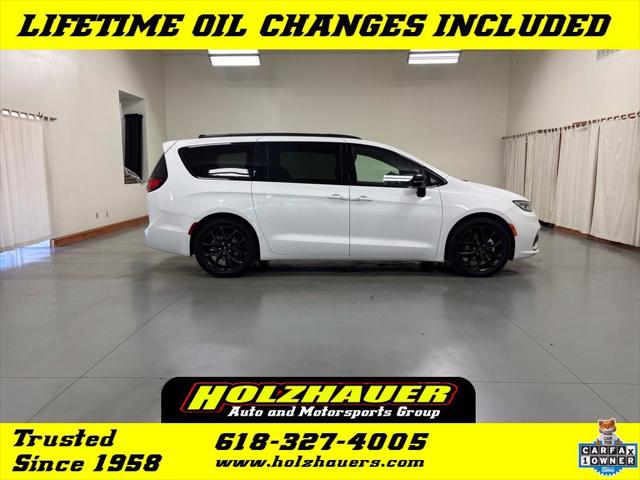 2025 Chrysler Pacifica Limited for sale in Nashville, IL