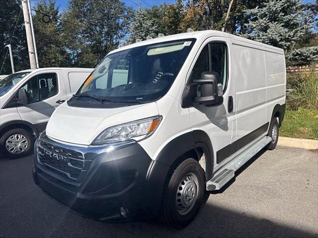 2025 RAM ProMaster 2500 Cargo Van Tradesman Low Roof 136 WB w/Pass Seat 2025 RAM ProMaster 2500 Cargo Van Tradesman Low Roof 136 WB w/Pass Seat