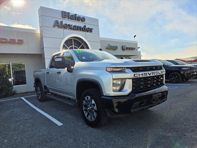 2022 Chevrolet Silverado 2500HD 4WD Crew Cab Standard Bed Custom 2022 Chevrolet Silverado 2500HD 4WD Crew Cab Standard Bed Custom